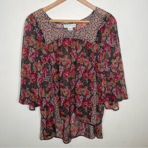 Staring at Stars UO Medium Sheer Flowy Blouse with Floral and Leopard Print